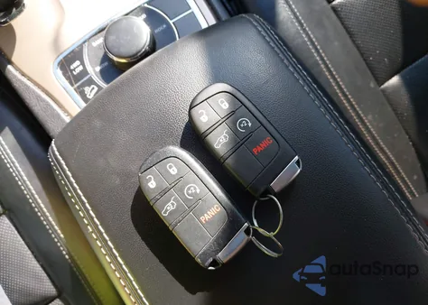 2014 Jeep Grand Cherokee Limited z USA, uszkodzony, nr VIN 1C4RJFBG7EC542073